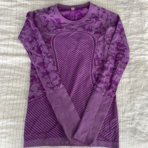 Lulu Lemon long sleeve shirt
